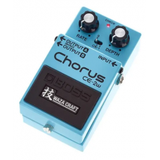 Boss CE2W Chorus