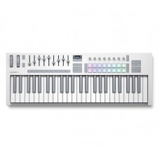 MIDI клавіатура NOVATION Launchkey 49 MK4 White Edition