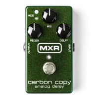 MXR CARBON COPY ANALOG DELAY