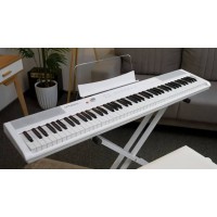 Artesia Performer, White