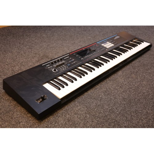 Roland JUNO DS76