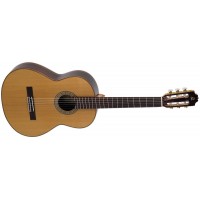 Классическая гитара ADMIRA A10
